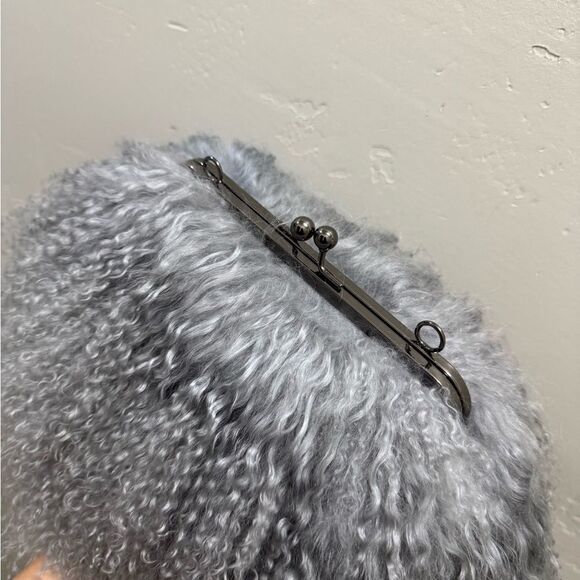 Gray Handmade Genuine Mongolian Lamb Fur Kisslock Clutch/Shoulder Bag/Crossbody - Picture 13 of 16